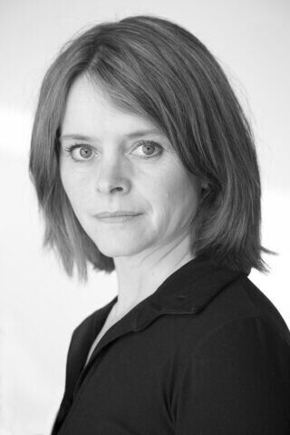 LIV HELØE - Dramatiker hos Colombine Teaterförlag