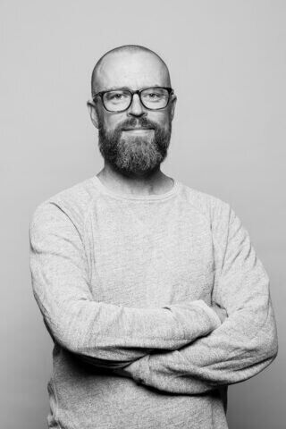 JANI LOHIKARI - Dramatiker hos Colombine Teaterförlag