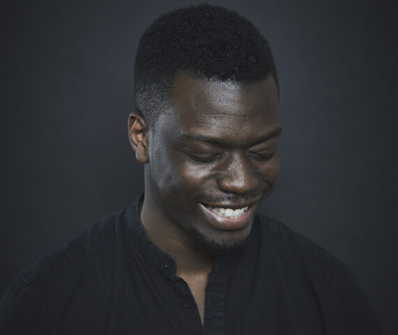 Ryan Calais Cameron - Dramatiker hos Colombine Teaterförlag