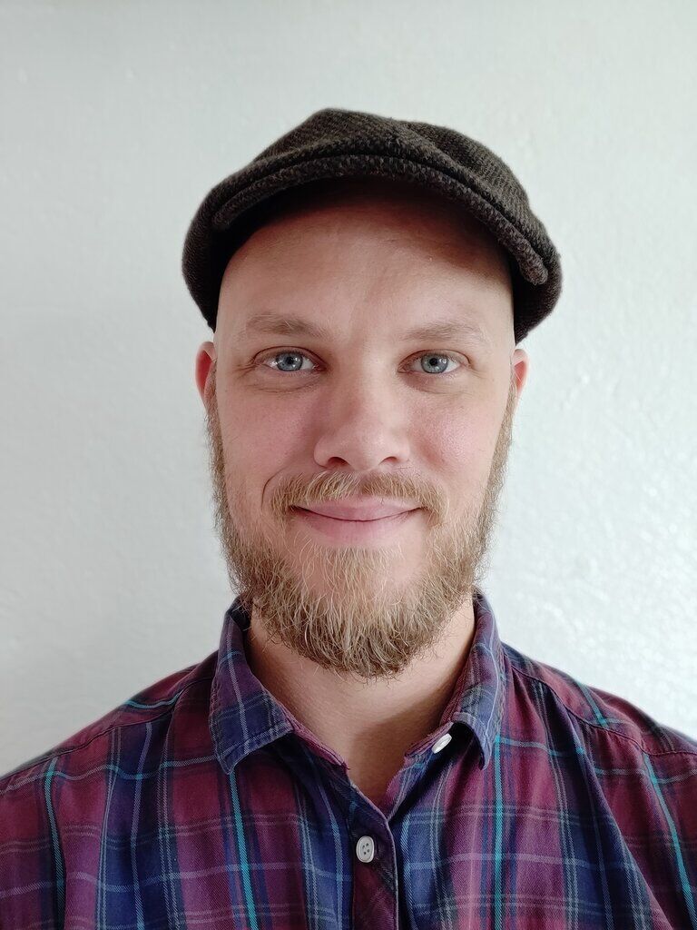 LINUS KOLLBERG - Översättare hos Colombine Teaterförlag