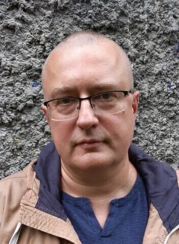 MAKSYM KUROTJKIN - Dramatiker hos Colombine Teaterförlag