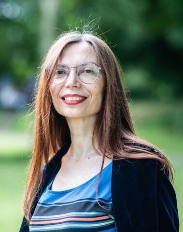 OLENA ASTASIEVA - Dramatiker hos Colombine Teaterförlag