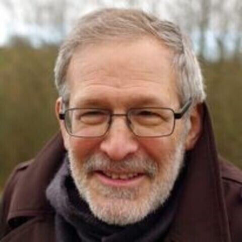 ROBERT LYONS - Översättare hos Colombine Teaterförlag